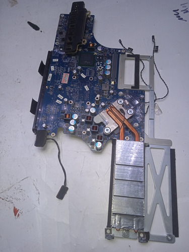 Main Motherboard I Mac A1224 Mod: 820-2143 (Usado)