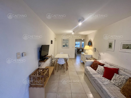 Venta Apartamento 3 Dormitorios. Penisnuala, Punta Del Este.