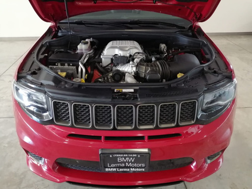 Imagen 14 de 15 de Jeep Grand Cherokee Trackhawk 6.2 L Sc 4x4 Mod. 2019
