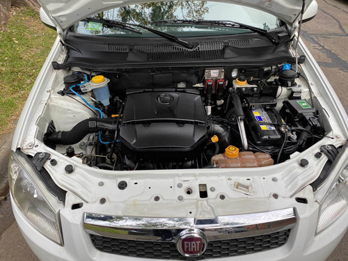 Fiat Siena 1.6 El Gnc 5ta 2015 Unico Dueño Permuto Financio