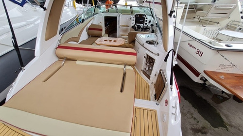 Imagem 6 de 15 de Lancha Triton Cab 25 Pes