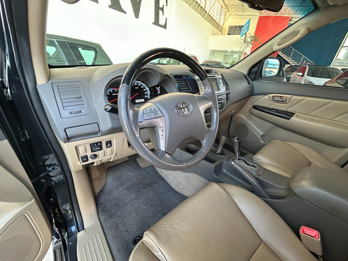 Toyota SW4 3.0 Srv 5l 4x4 Aut. 5p 171 hp
