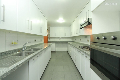 Departamento En Venta De 3 Dorm. En Las Condes