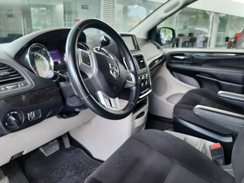 Imagen 10 de 15 de Grand Caravan Sxt 2019 (5292)