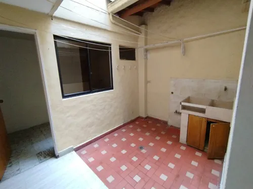 Arriendo Casa En Laureles