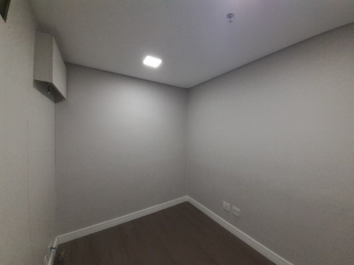Imagem 1 de 9 de Sala Para Alugar, 46 M² Por R$ 1.720,00/mês - Centro - Santo André/sp - Sa0300