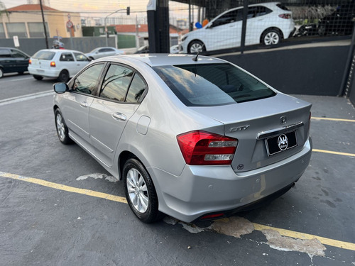 Honda City CITY Sedan LX 1.5 Flex 16V 4p Aut.