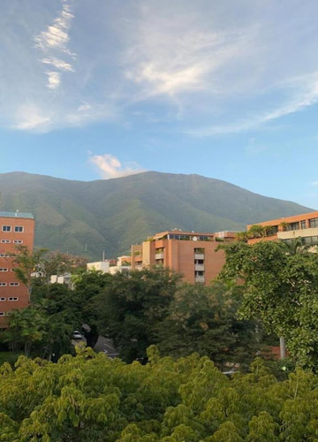 Imagen 3 de 13 de Campo Alegre Vendo Espectacular Apartamento 04143256451
