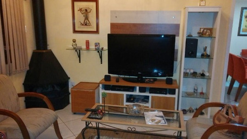 Casa Em Hípica Com 3 Dormitórios - Mi17210