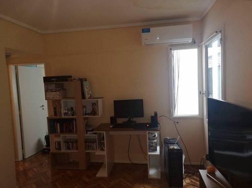 Imagen 12 de 25 de Venta Dpto. De 2 Amb, Luminoso, Muy Buen Estado, Excelente Ubicacion