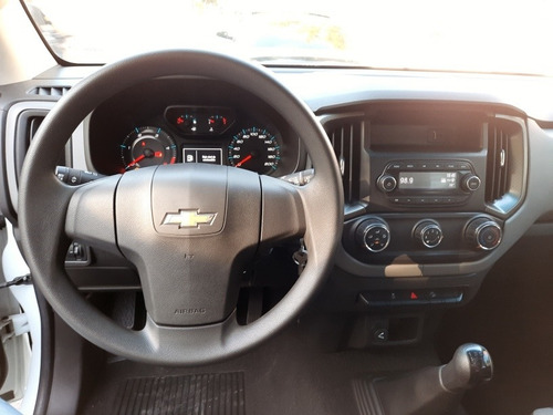 Imagen 14 de 20 de Chevrolet S10 2017 2.8 Ls Cd Tdci 200cv