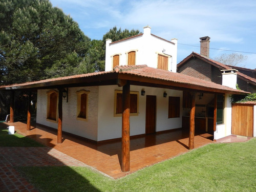 Imagen 3 de 14 de Casa / Chalet (no Duplex) Para 8 Personas La Lucila Del Mar