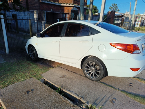 Imagen 2 de 3 de Traslado De Pasajeros Tipo Uber