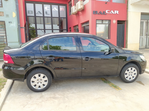 Volkswagen Voyage 1.6 Comfortline Plus 101cv 2010