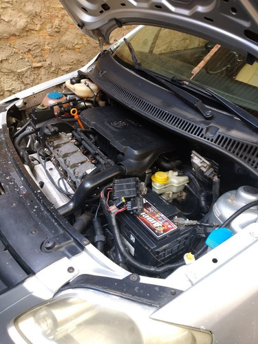Imagem 7 de 15 de Volkswagen Fox 2009 1.0 Vht City Total Flex 5p