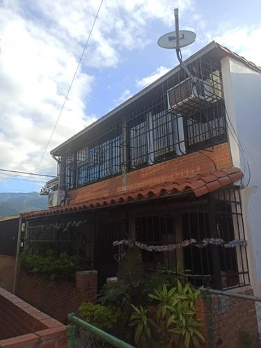 Vendo Villa, Duplex En Excelentes Condiciones