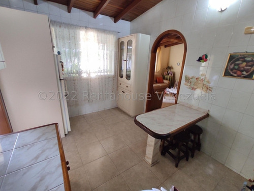 Imagen 11 de 27 de Casa Venta Urbanización Cerrada Agua Cómoda Nb