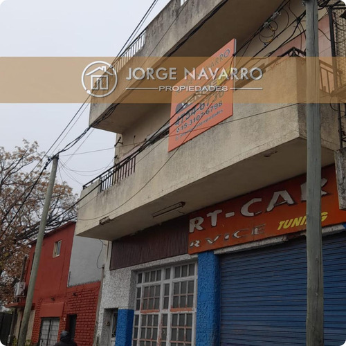 Depósito Con Vivienda En Saenz Peña