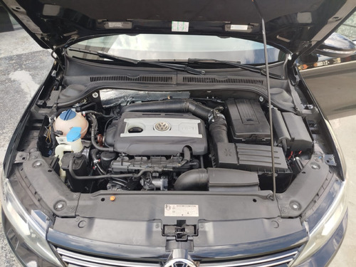 Volkswagen Jetta 2.0 TSI HIGHLINE 200CV GASOLINA 4P TIPTRONIC
