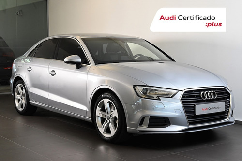 Audi A3 Sedán