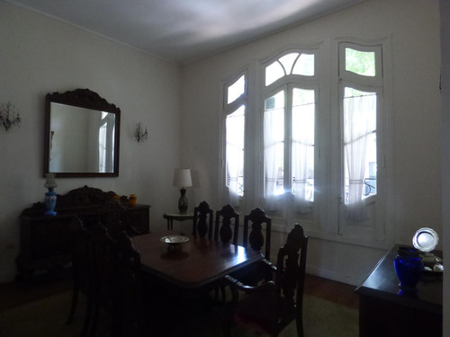 Casa En Venta En La Plata