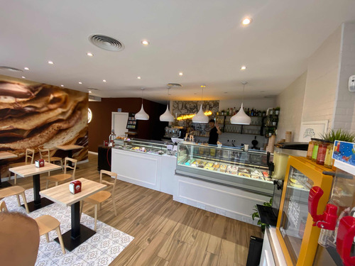 Vendo Heladería Cafetería En Madrid España
