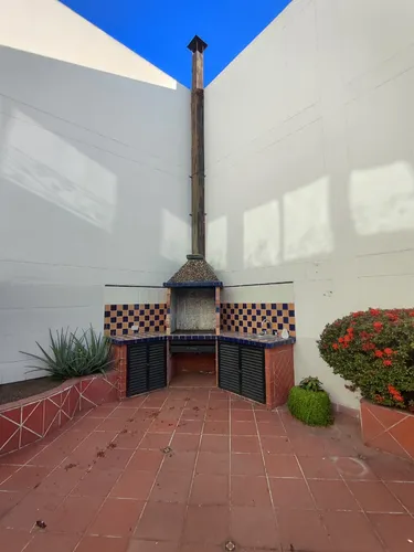 Casa En Arriendo En Via Club Tennis. Cod A30262