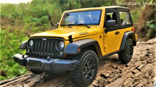 Jeep Wrangler Jk Escala 1:18 Colección Maisto Diecast 