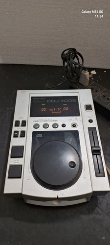 Cdj 100s Pioneer Com Defeito (leia Com Atenção)!!!!!!!!!!!!! (Usado)