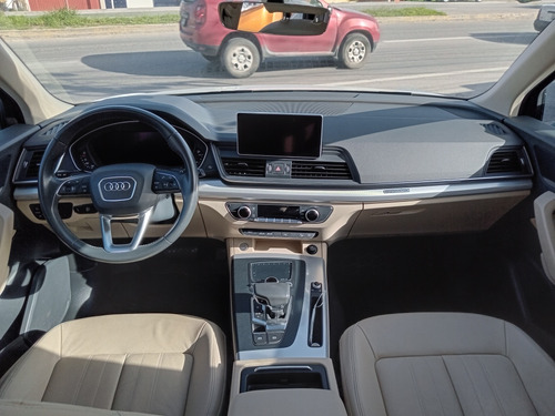 Audi Q5 2.0 L T Select Dsg