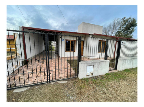 Imagen 2 de 15 de Casa En Venta Mendiolaza 2 Dormitorios