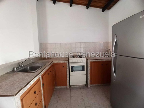Hermosa Y Comoda Casa En Alquiler Cabudare, Urbanizacion Roca Terra Mls #25-25005 Fcd