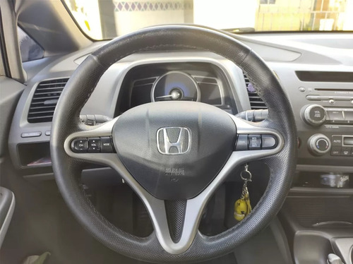Honda Civic 1.8 Exs Mt