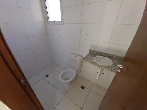Imagem 8 de 15 de Apartamento 2 Quartos Para Venda Em Praia Grande, Tupi, 2 Dormitórios, 1 Suíte, 2 Banheiros, 1 Vaga - 405_1-1879987