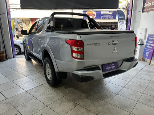 Mitsubishi L200 Triton S. HPE 2.4 CD Dies. Aut.
