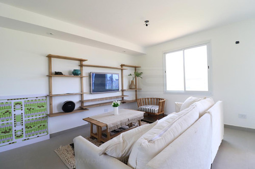 Duplex 4 Ambientes Alquiler - Garin - Barrio Privado