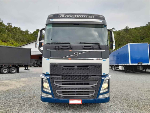 Imagem 2 de 15 de Volvo Fh460 6x2t Globetrotter 2018/2018 I-shift