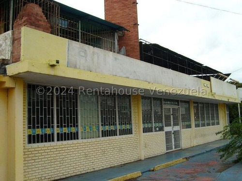 Local Comercail En Alquiler En La Limpia Mls #24-14681 O.g