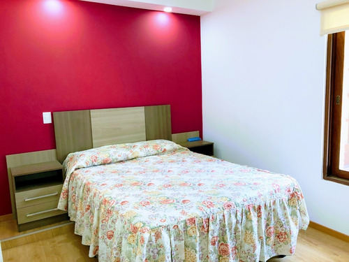 Casa En Venta A 150 Metros Del Mar En Playa Mansa.