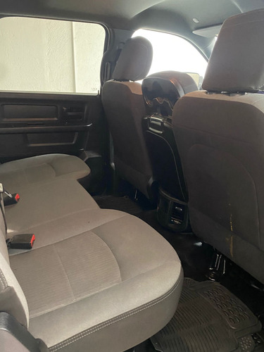 RAM 4000 CREW CAB CHASIS CAB 4X4 V8 8A