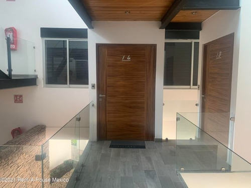 Imagen 2 de 14 de Bello Departamento Amueblado Con Excelente Ubicación Jf