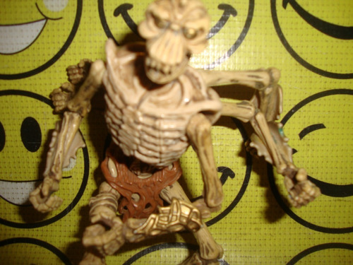 Skeleton Aracula Figura Warrior Playmates