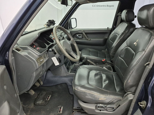 Mitsubishi Montero 3.0 V13