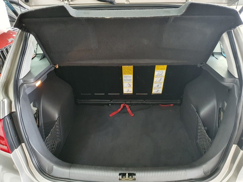 Volkswagen Spacefox Trend 2013 1.6 Imotion Flex