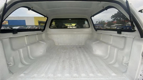 Imagen 10 de 23 de Chevrolet Luv D Max