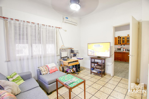 Casa 4 Ambientes Con Terraza Y Parrilla - Olivos.