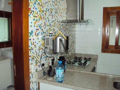 Imagem 12 de 15 de Excelente Imóvel Em Condomínio Fechado De Alto Padrão! - 173