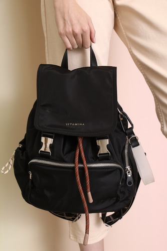 Imagen 2 de 2 de Mochila Pepper Mujer Vitamina