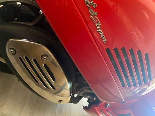 Vespa 300 Gts Super