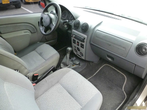 Imagen 6 de 8 de Renault Logan Dynamique Mt 1400cc